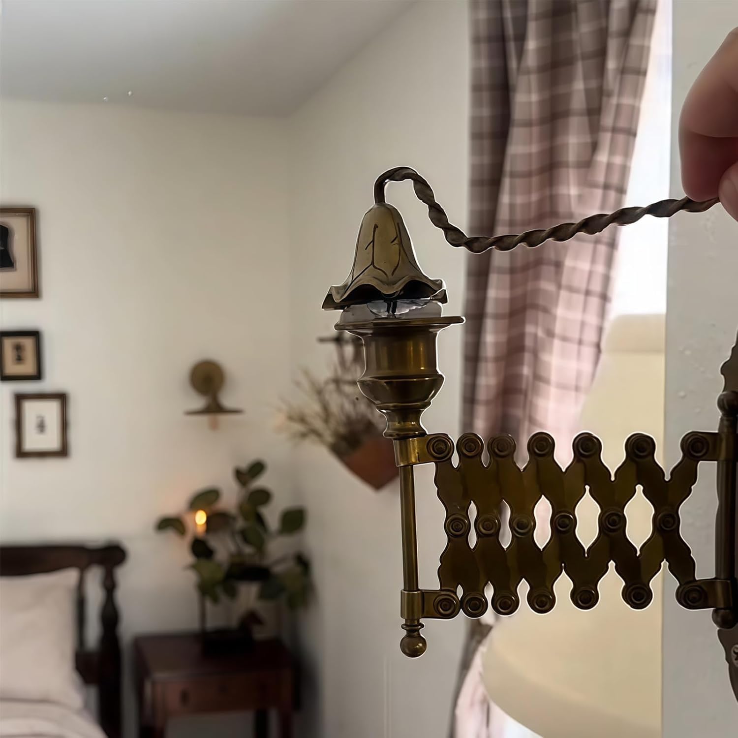 New Extending Taper Candle Holder, Vintage Expanding Taper Candle Holder, Antique Wall Mounted Piano Candlesticks for Living Room, Bedroom and Fireplace Decor