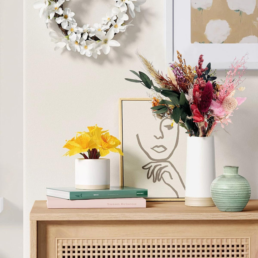 10Pcs Mini Dried Flowers Bouquet, Boho Mixed Natural Dried Flowers, Mini Wedding Handmade Dry Flowers Decor for Wedding Photo Frame Gift Box Home Vase Decorations DIY (White Series)